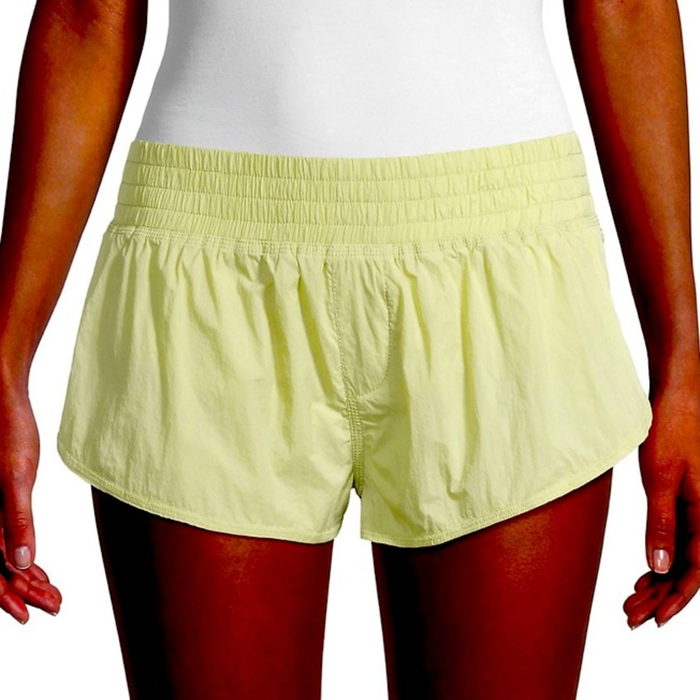 NWT Free People Namaslay Shorts, Pistachio, XS